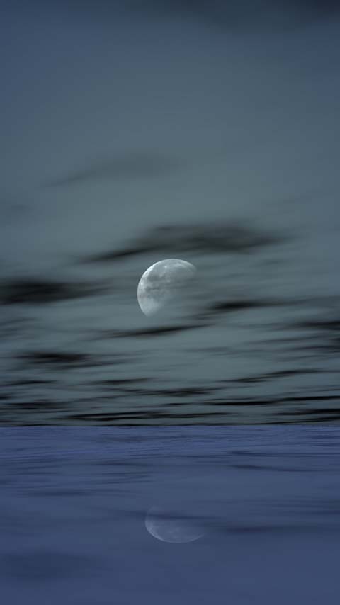 horizon ocean sky blue moon dark wallpaper background phone