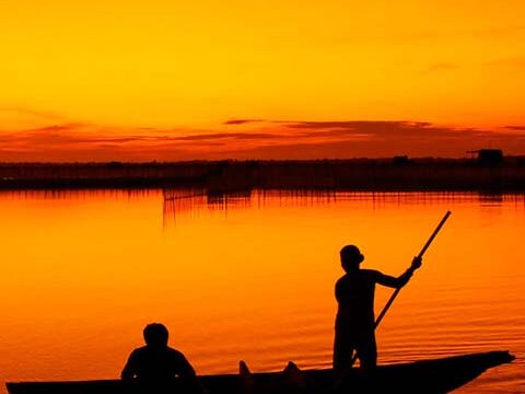 boat fishermen fishing lake sunset wallpaper background phone